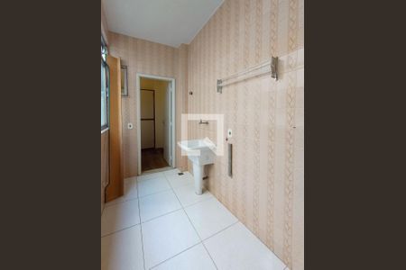 Área de Serviço de apartamento para alugar com 3 quartos, 98m² em Jardim Guanabara, Rio de Janeiro