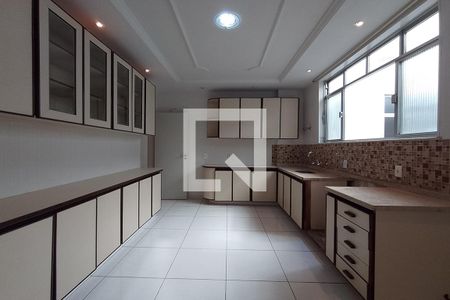 Cozinha de apartamento para alugar com 3 quartos, 98m² em Jardim Guanabara, Rio de Janeiro
