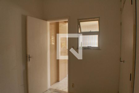 Apartamento para alugar com 125m², 3 quartos e 1 vaga Apartamento para alugar com 125m², 3 quartos e 1 vagaQuarto de Serviço
