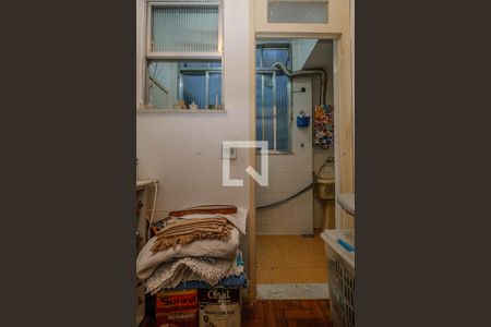 Apartamento à venda com 54m², 2 quartos e sem vaga Apartamento à venda com 54m², 2 quartos e sem vagaQuarto de Serviço