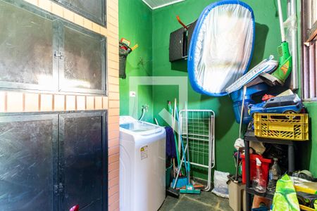 Casa à venda com 250m², 2 quartos e 3 vagasEdícula - Lavanderia