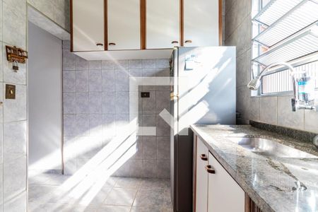 Casa à venda com 250m², 2 quartos e 3 vagasCozinha