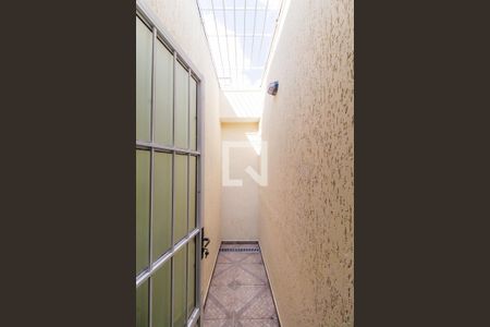 Casa para alugar com 203m², 2 quartos e 1 vaga Casa para alugar com 203m², 2 quartos e 1 vagaQuintal do Quarto 2