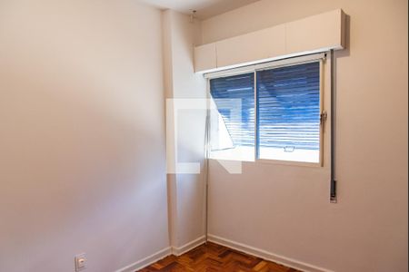 Quarto 2 de apartamento para alugar com 2 quartos, 57m² em Vila Uberabinha, São Paulo