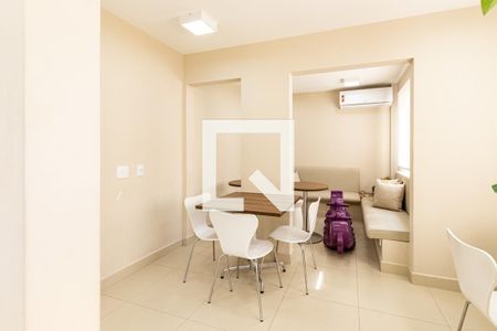 Apartamento para alugar com 40m², 2 quartos e sem vagaÁrea Comum - Salão de Festas