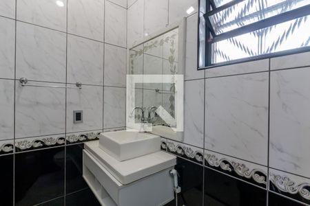 Casa para alugar com 200m², 3 quartos e 4 vagas Casa para alugar com 200m², 3 quartos e 4 vagasBanheiro da Suíte