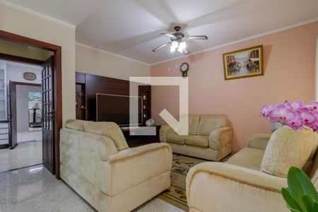 Casa para alugar com 3 quartos, 200m² em Vila Gumercindo, São Paulo