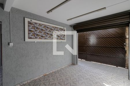 Casa para alugar com 200m², 3 quartos e 4 vagas Casa para alugar com 200m², 3 quartos e 4 vagasGaragem 1