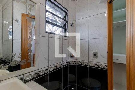 Casa para alugar com 200m², 3 quartos e 4 vagas Casa para alugar com 200m², 3 quartos e 4 vagasBanheiro da Suíte
