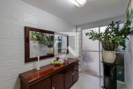 Casa para alugar com 200m², 3 quartos e 4 vagas Casa para alugar com 200m², 3 quartos e 4 vagasHall de entrada