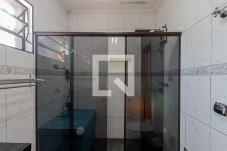Casa para alugar com 200m², 3 quartos e 4 vagas Casa para alugar com 200m², 3 quartos e 4 vagasBanheiro