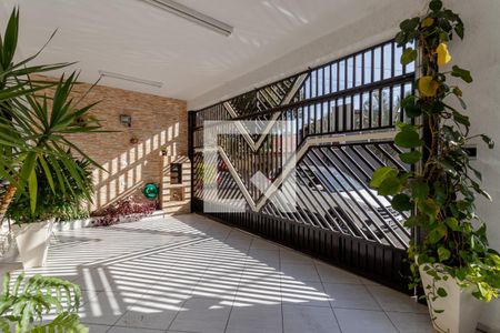Casa para alugar com 200m², 3 quartos e 4 vagas Casa para alugar com 200m², 3 quartos e 4 vagasGaragem