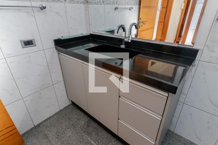 Casa para alugar com 200m², 3 quartos e 4 vagas Casa para alugar com 200m², 3 quartos e 4 vagasBanheiro
