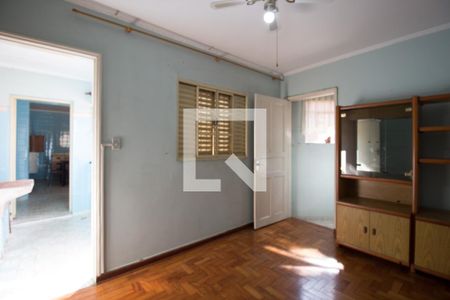 Casa à venda com 155m², 3 quartos e 1 vagaSuíte