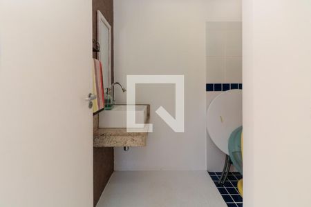 Casa à venda com 476m², 5 quartos e 4 vagasQuintal banheiro