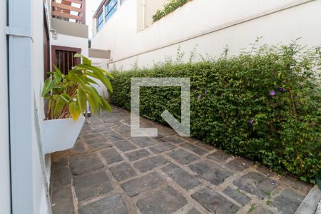 Casa à venda com 476m², 5 quartos e 4 vagasQuintal