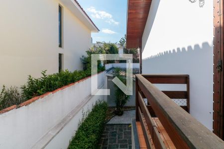 Casa à venda com 476m², 5 quartos e 4 vagasQuarto 3