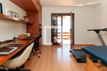 Casa à venda com 476m², 5 quartos e 4 vagasQuarto 1