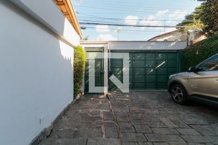 Casa à venda com 476m², 5 quartos e 4 vagasGaragem