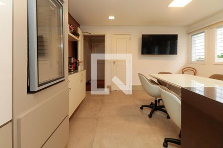 Casa à venda com 476m², 5 quartos e 4 vagasCozinha