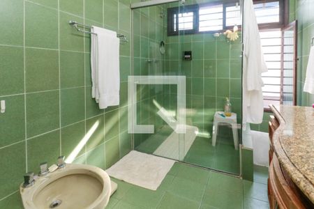 Casa à venda com 476m², 5 quartos e 4 vagasSuíte