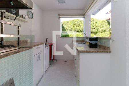 Casa à venda com 476m², 5 quartos e 4 vagasQuintal churrasqueira