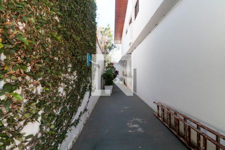 Casa à venda com 476m², 5 quartos e 4 vagasÁrea de serviço