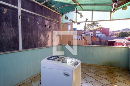 Casa à venda com 331m², 3 quartos e 8 vagasVaranda