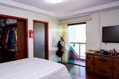 Casa à venda com 331m², 3 quartos e 8 vagasQuarto 1