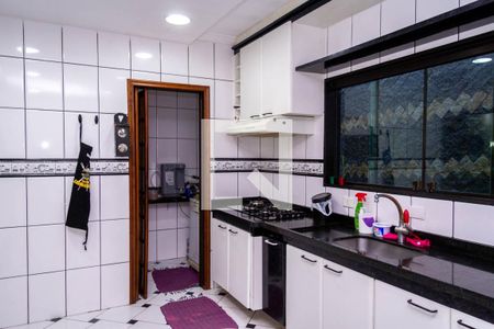 Casa à venda com 331m², 3 quartos e 8 vagasCozinha