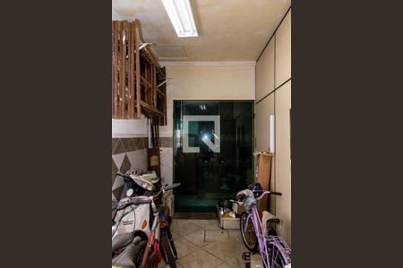 Casa à venda com 331m², 3 quartos e 8 vagasGaragem