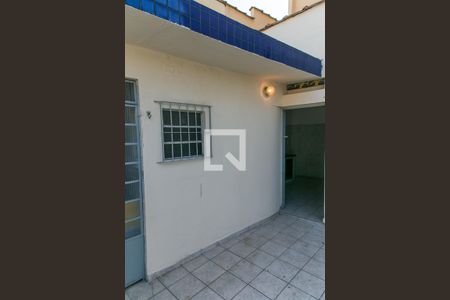 Casa para alugar com 58m², 1 quarto e 1 vagaQuintal