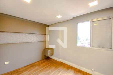 Quarto 2 de apartamento para alugar com 2 quartos, 60m² em Vila Canero, São Paulo