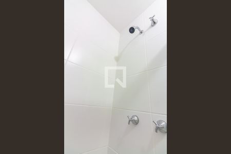Banheiro 2 de apartamento para alugar com 2 quartos, 55m² em Continental, Osasco