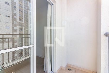 Varanda  de apartamento para alugar com 2 quartos, 55m² em Continental, Osasco