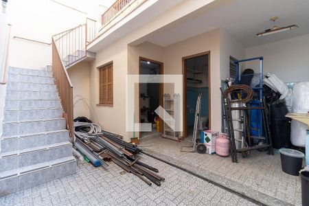Casa à venda com 148m², 2 quartos e 2 vagas Casa à venda com 148m², 2 quartos e 2 vagasQuintal