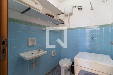 Casa à venda com 148m², 2 quartos e 2 vagas Casa à venda com 148m², 2 quartos e 2 vagasBanheiro de Serviço
