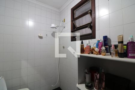 Casa à venda com 200m², 2 quartos e 6 vagasBanheiro Social 2