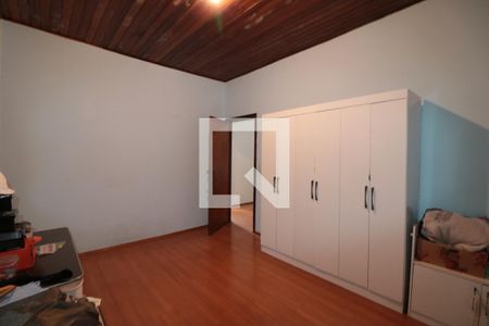 Casa à venda com 200m², 2 quartos e 6 vagasQuarto 3