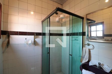 Casa à venda com 200m², 2 quartos e 6 vagasBanheiro Social