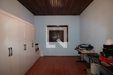 Casa à venda com 200m², 2 quartos e 6 vagasQuarto 3