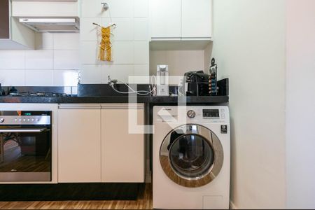 Apartamento à venda com 41m², 2 quartos e 1 vaga Apartamento à venda com 41m², 2 quartos e 1 vagaÁrea de Serviço