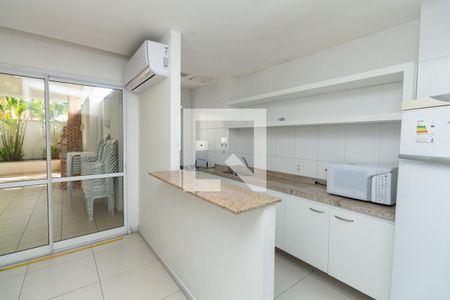 Apartamento para alugar com 46m², 2 quartos e 1 vagaÁrea comum - salão de festas