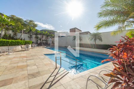 Apartamento para alugar com 46m², 2 quartos e 1 vagaÁrea comum - piscinas