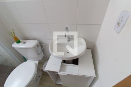 Apartamento para alugar com 43m², 2 quartos e 1 vaga Apartamento para alugar com 43m², 2 quartos e 1 vagaBanheiro