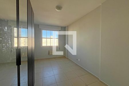 Quarto 1 de apartamento para alugar com 2 quartos, 129m² em Ponta da Praia, Santos