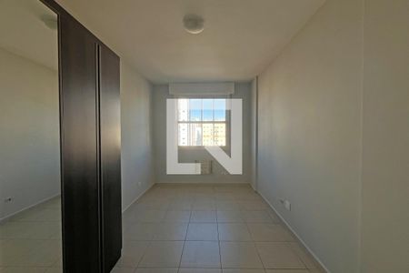 Quarto 1 de apartamento para alugar com 2 quartos, 129m² em Ponta da Praia, Santos