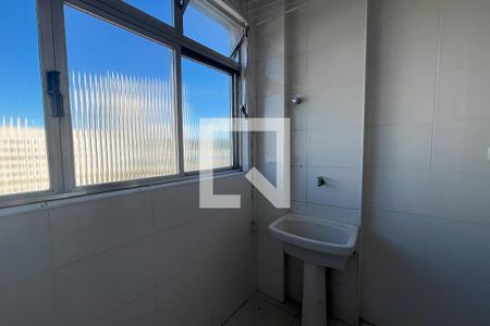 Apartamento para alugar com 129m², 2 quartos e 1 vagaÁrea de Serviço