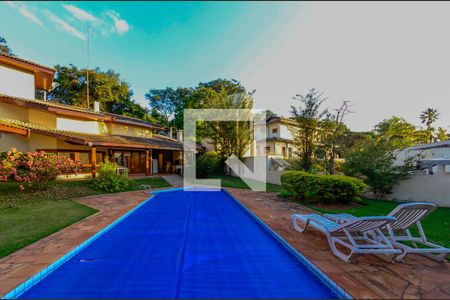 Casa à venda com 420m², 5 quartos e 7 vagasPiscina