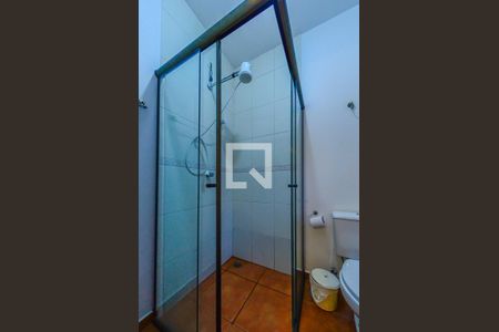 Casa à venda com 420m², 5 quartos e 7 vagasBanheiro Piscina